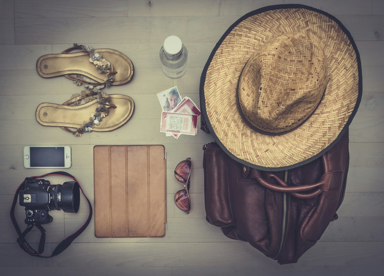 Packing flat lay